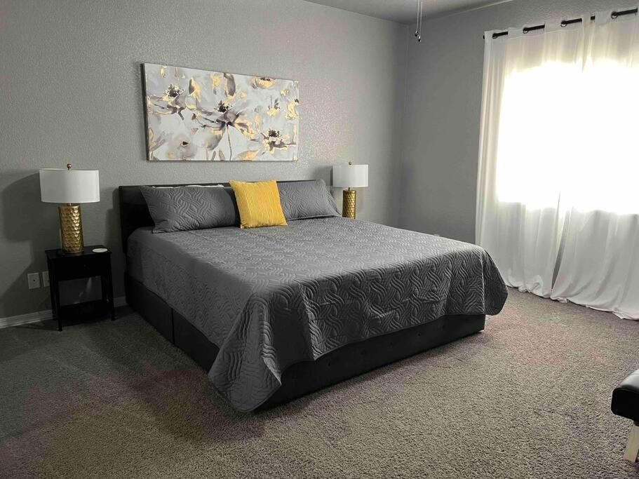 Havasu Retreat! Pool, Spa, Gym & View Lake Havasu City Luaran gambar